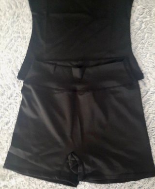 Conjunto Deportivo ALO Top + Short Negro Talla M