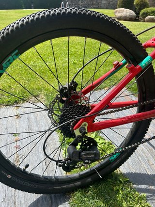 Bicicleta junior Conor WRC Roja