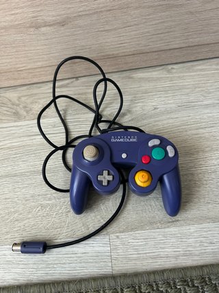 Mando Nintendo GameCube Original Morado
