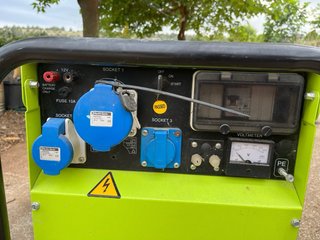 Generador Yanmar S6500 Diésel. Falta nueva batería