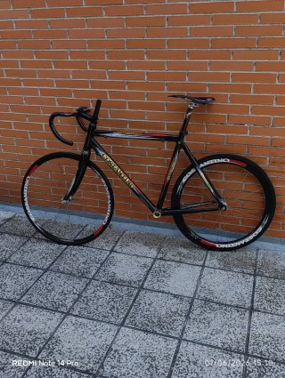 1/2 Bici Full CARBONO COSTANTINO PRO.varias tallas