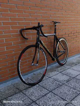1/2 Bici Full CARBONO COSTANTINO PRO.varias tallas