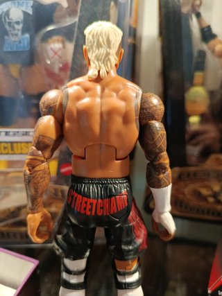 Solo Sikoa figura WWE Mattel Elite