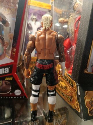 Solo Sikoa figura WWE Mattel Elite