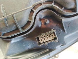 22377029 620885 9647214180 faro derecho citroen c3