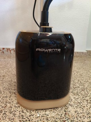 Plancha de Vapor Vertical Rowenta
