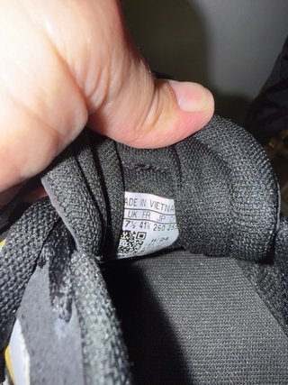Adidas Bambas Negras Goma Marrón