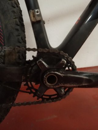 Bicicleta Cube Reaction SLT