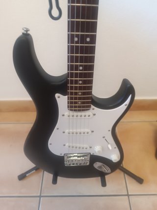 Guitarra Eléctrica Cort G100