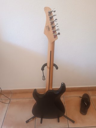 Guitarra Eléctrica Cort G100