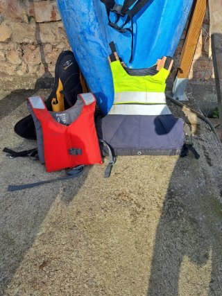 Pack Kayak RTM Tango + Pala + Asiento + 2 Chalecos