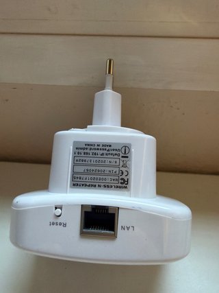 Ripetitore WiFi Amplificatore Segnale 300Mbps