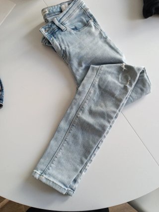 Pantalón vaquero mujer azul claro