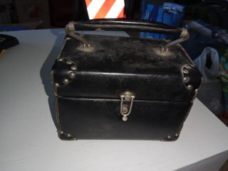 Maletín antiguo negro Corte inglés