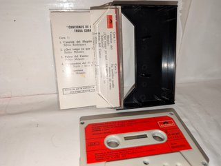 Lote 2 Cassettes Vintage: Violeta P y Soledad B