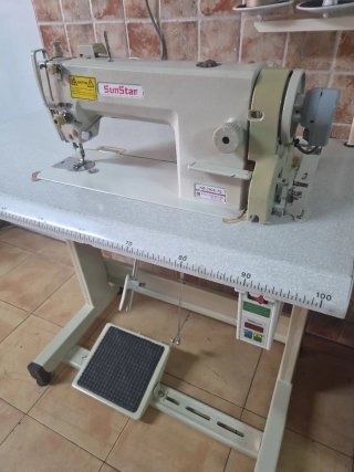 Máquina de coser industrial SunStar