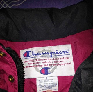 Chaqueta Champion Vintage Negra y Roja