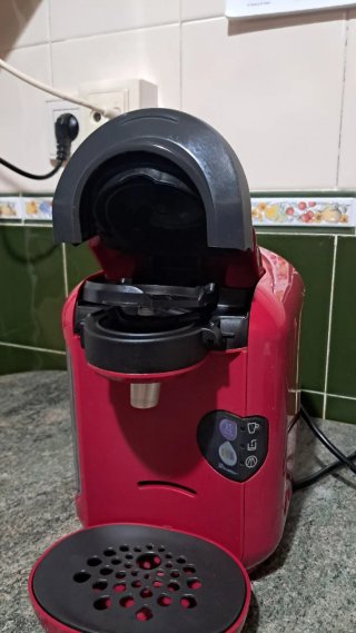 Cafetera Tassimo Roja
