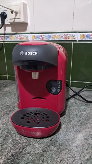 Cafetera Tassimo Roja