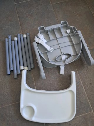 Trona Kikkaboo gris