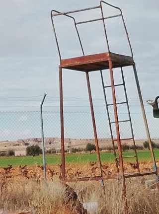 Herramientas de construcción metálicas