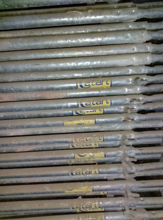 Herramientas de construcción metálicas