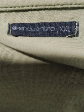 Camiseta verde manga corta