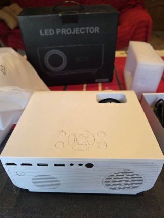 Proyector Full HD 1080P nuevo, para ver el Mundial