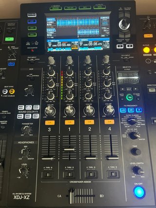 Pioneer XDJ-XZ DJ System
