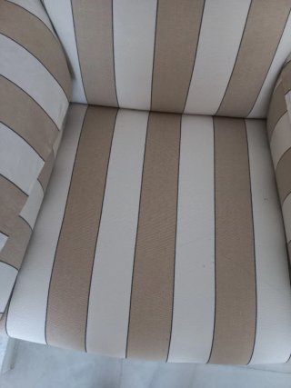 Comodo poltrona relax beige e bianco