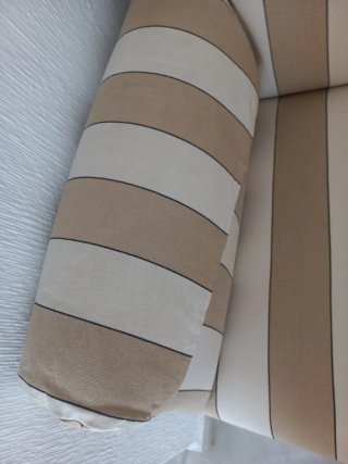 Comodo poltrona relax beige e bianco