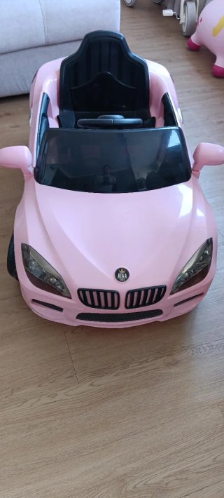 Coche eléctrico infantil rosa