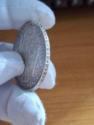 Moneda Fernando VII 8 Reales 1818