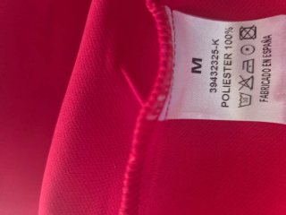 Vestido rojo con peplum