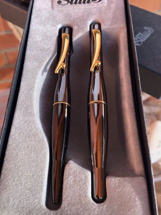 Conjunto Pluma y Bolígrafo Elegante Dorado