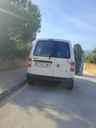 Volkswagen Caddy 2006