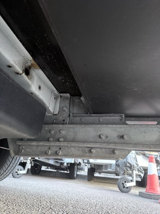 Enganche y bola de remolque para autocaravana