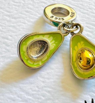 Pandora Charm Aguacate Plata S925