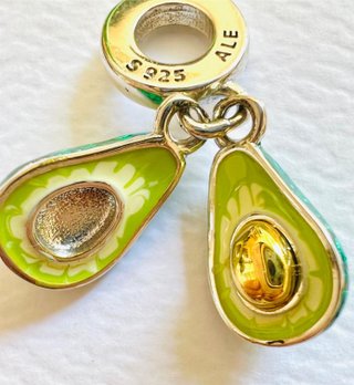 Pandora Charm Aguacate Plata S925