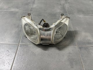 Faro Yamaha X-MAX 125