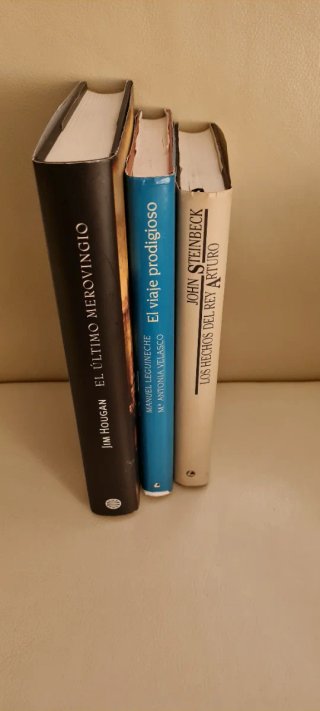Lote 3 Libros Tapa Dura - Historia y Aventuras