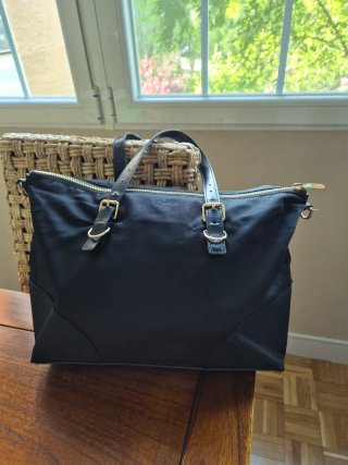 Bolso Negro Bimba y Lola (cabe portátil)