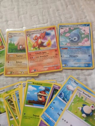 Lote Cartas Pokémon Antiguas y Nuevas
