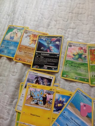 Lote Cartas Pokémon Antiguas y Nuevas
