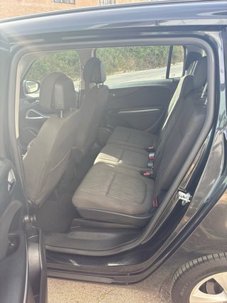Opel Zafira Tourer 2014