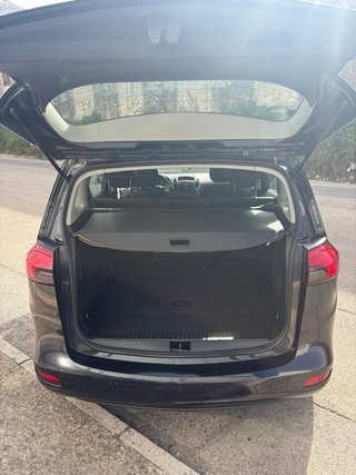 Opel Zafira Tourer 2014