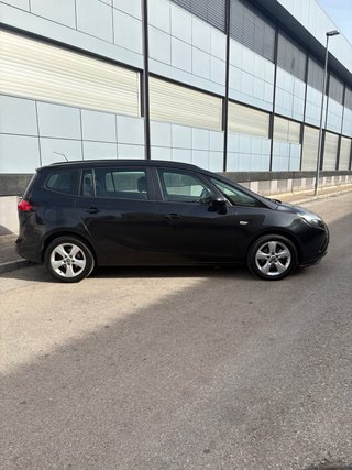 Opel Zafira Tourer 2014
