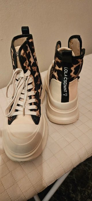 Botín Lola Casademunt Talla 40 Animal Print