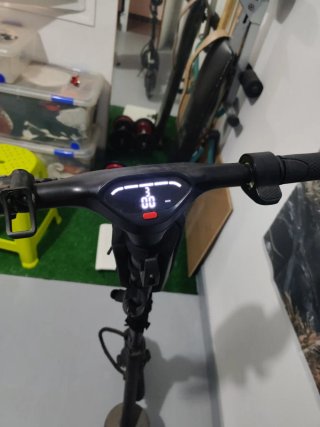 Patinete Eléctrico Urban Glide Negro