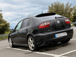 SEAT Leon 2004